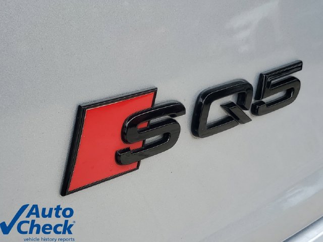 Used 2023 Audi SQ5 Prestige AWD/4WD image 8