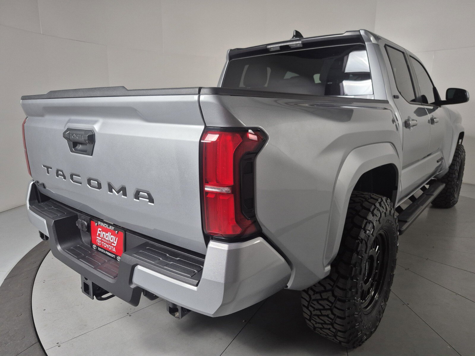 New 2026 Toyota Tacoma SR5 AWD/4WD image 4