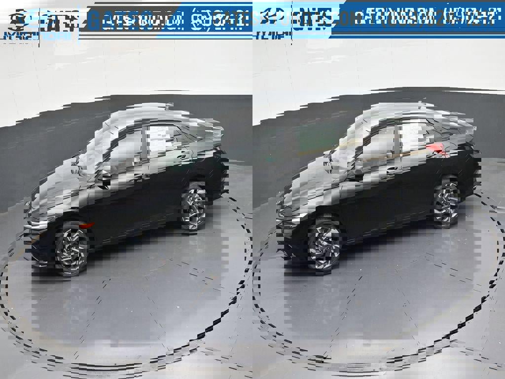 New 2025 Hyundai Elantra Sport image 45