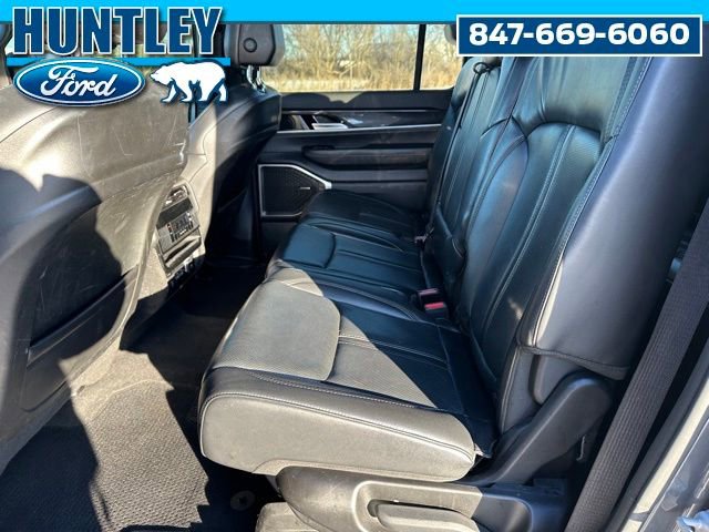 Used 2022 Jeep Wagoneer Series I w/ Premium Group I image 16