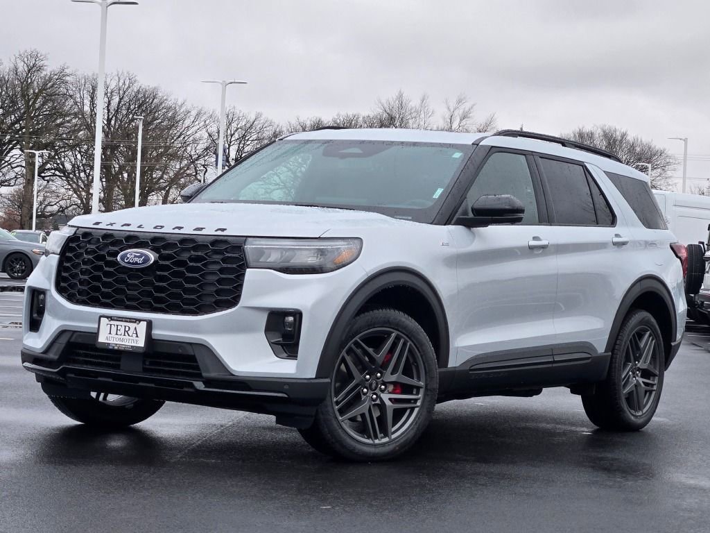 New 2026 Ford Explorer ST-Line w/ ST-Line Street Pack