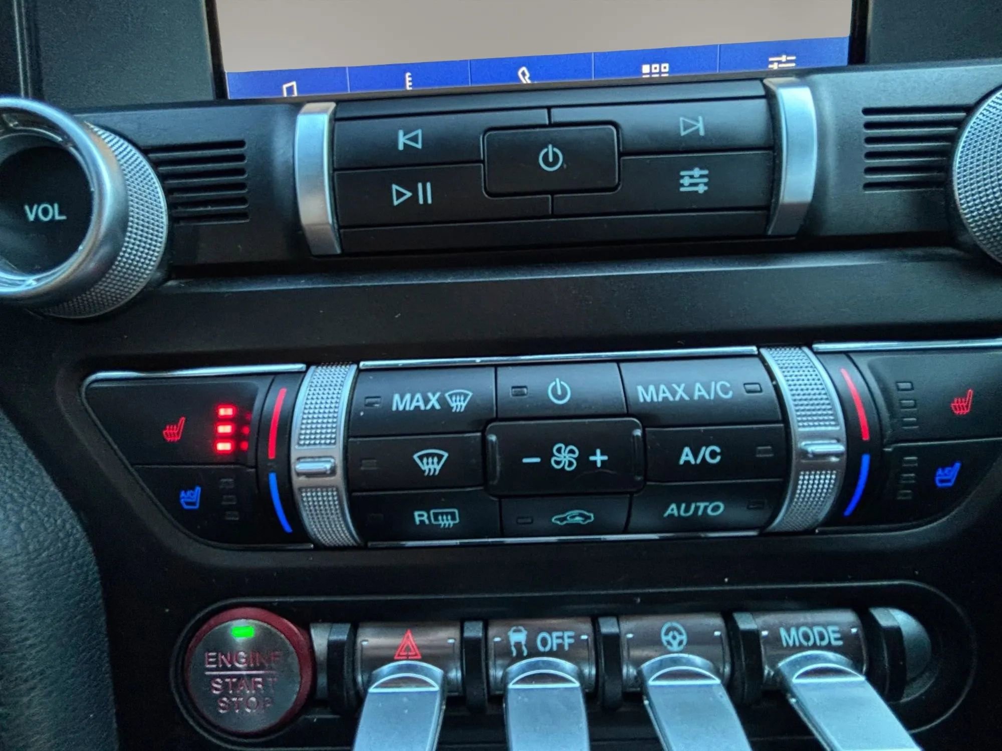 Used 2020 Ford Mustang Premium image 21
