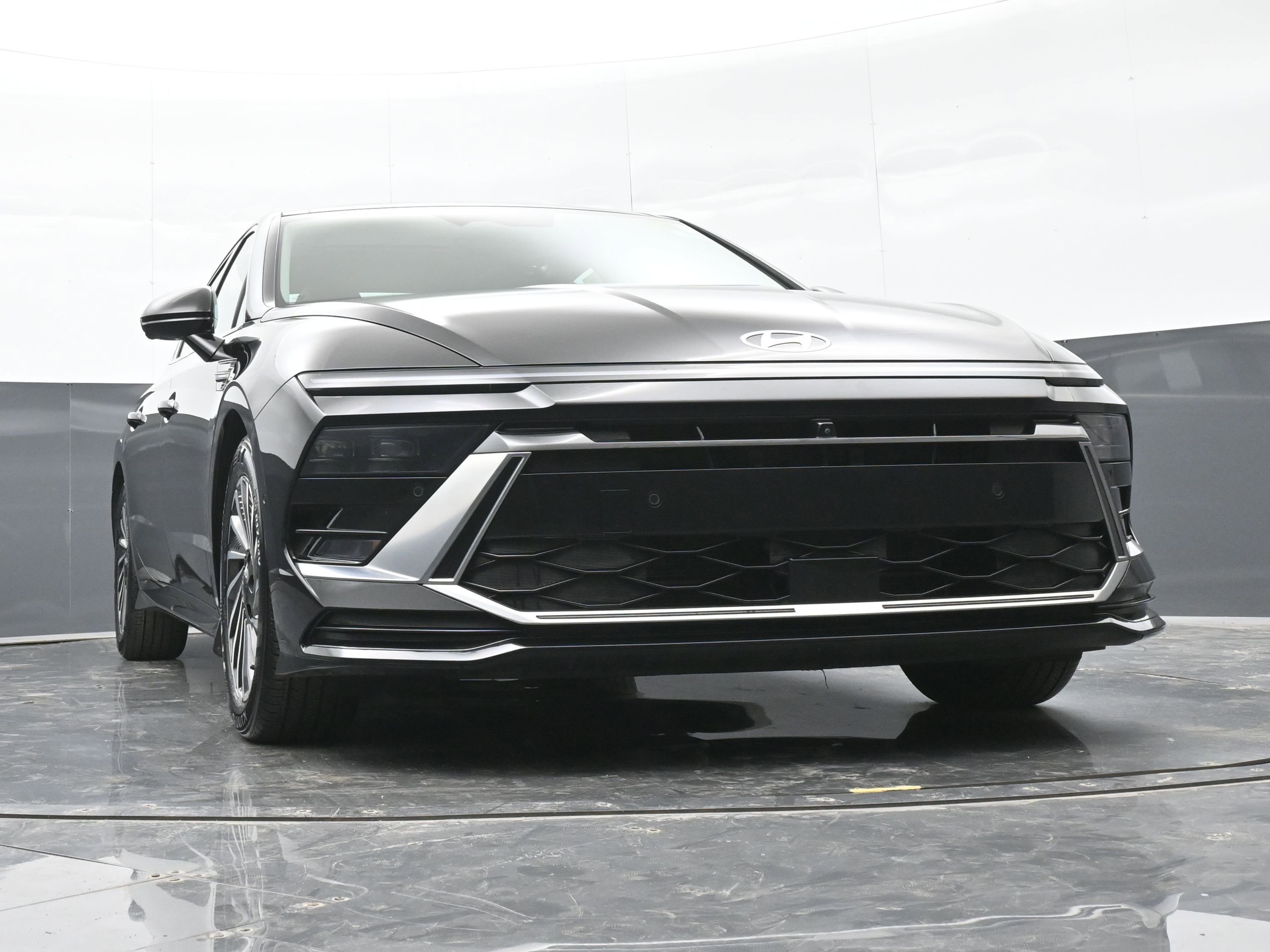 Certified 2025 Hyundai Sonata Limited image 43