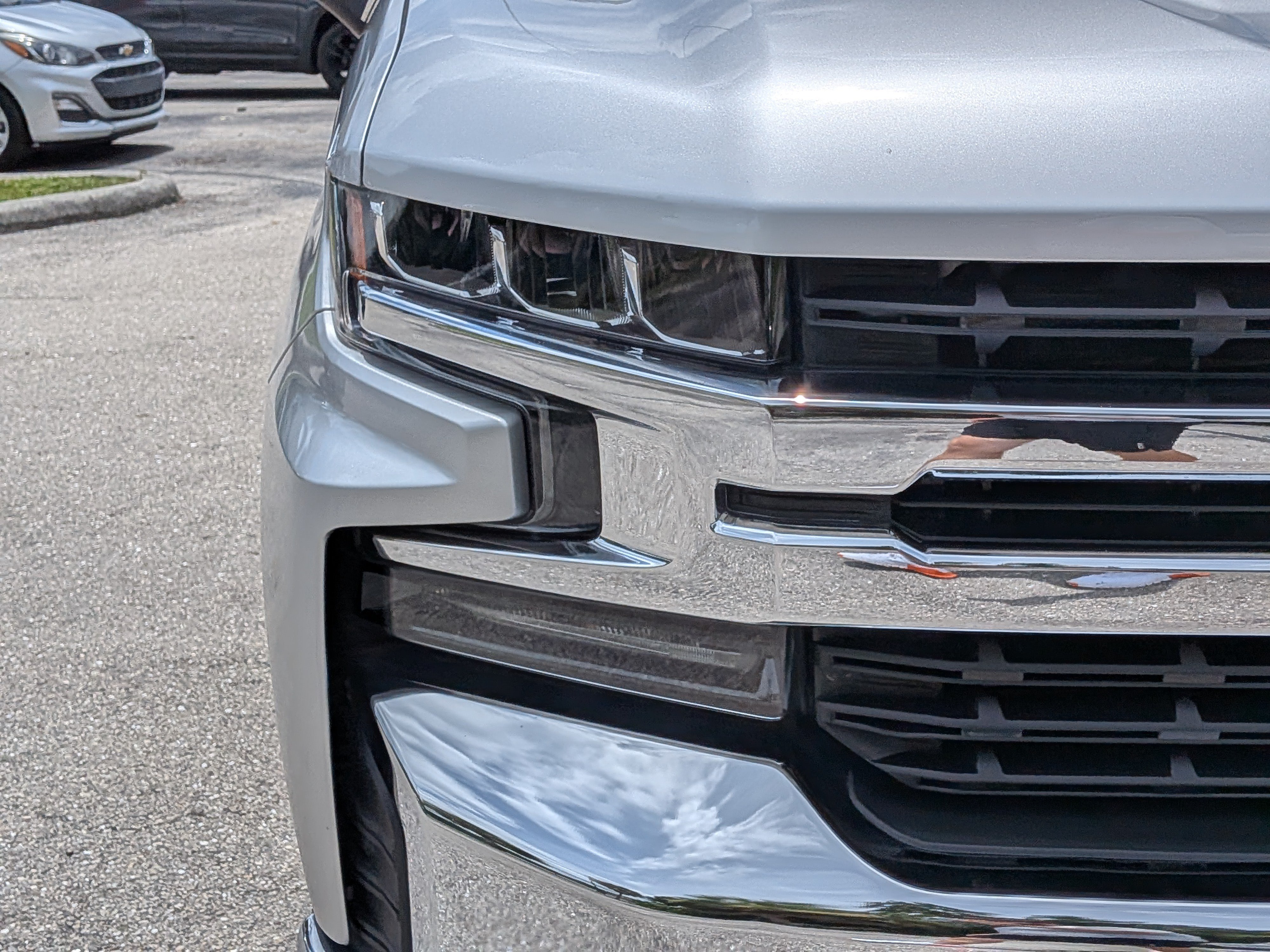 Used 2020 Chevrolet Silverado 1500 LT w/ All-Star Edition AWD/4WD image 10