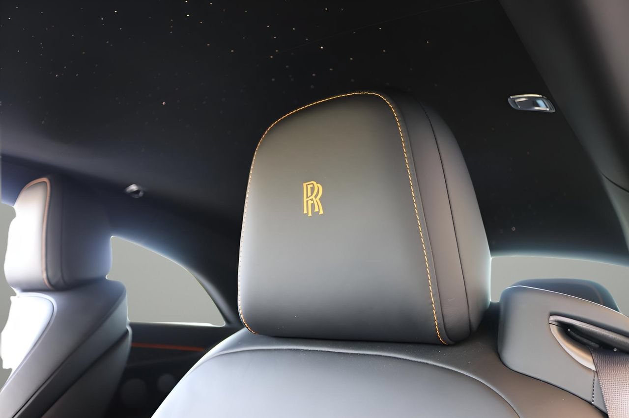 New 2025 Rolls-Royce Spectre AWD/4WD image 17