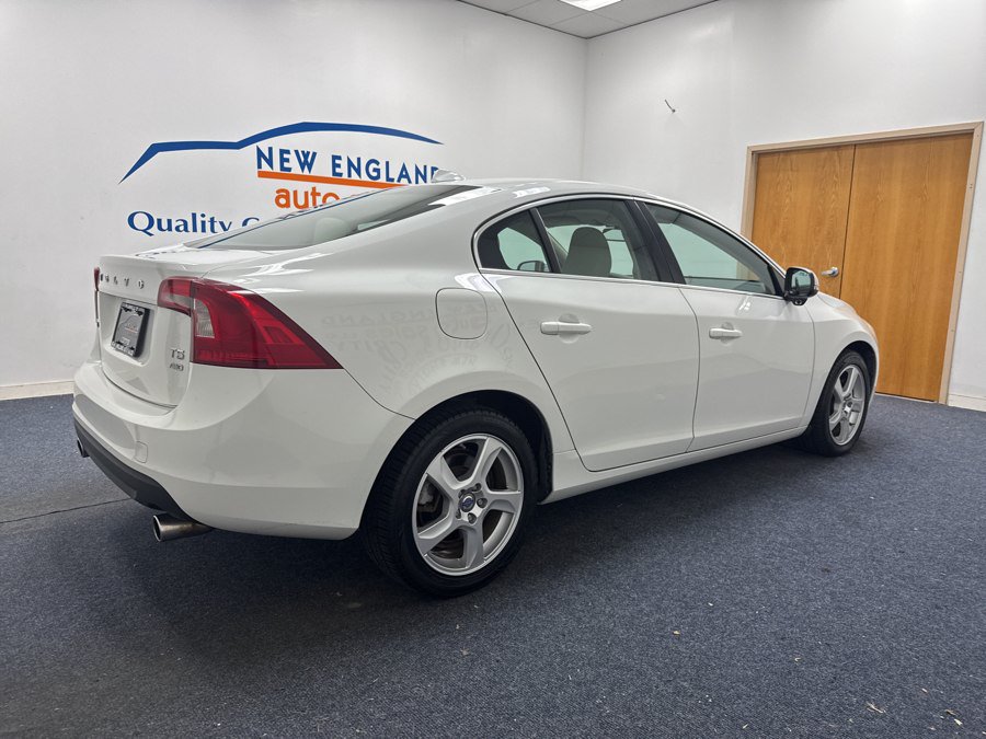 Used 2013 Volvo S60 T5 AWD/4WD image 3