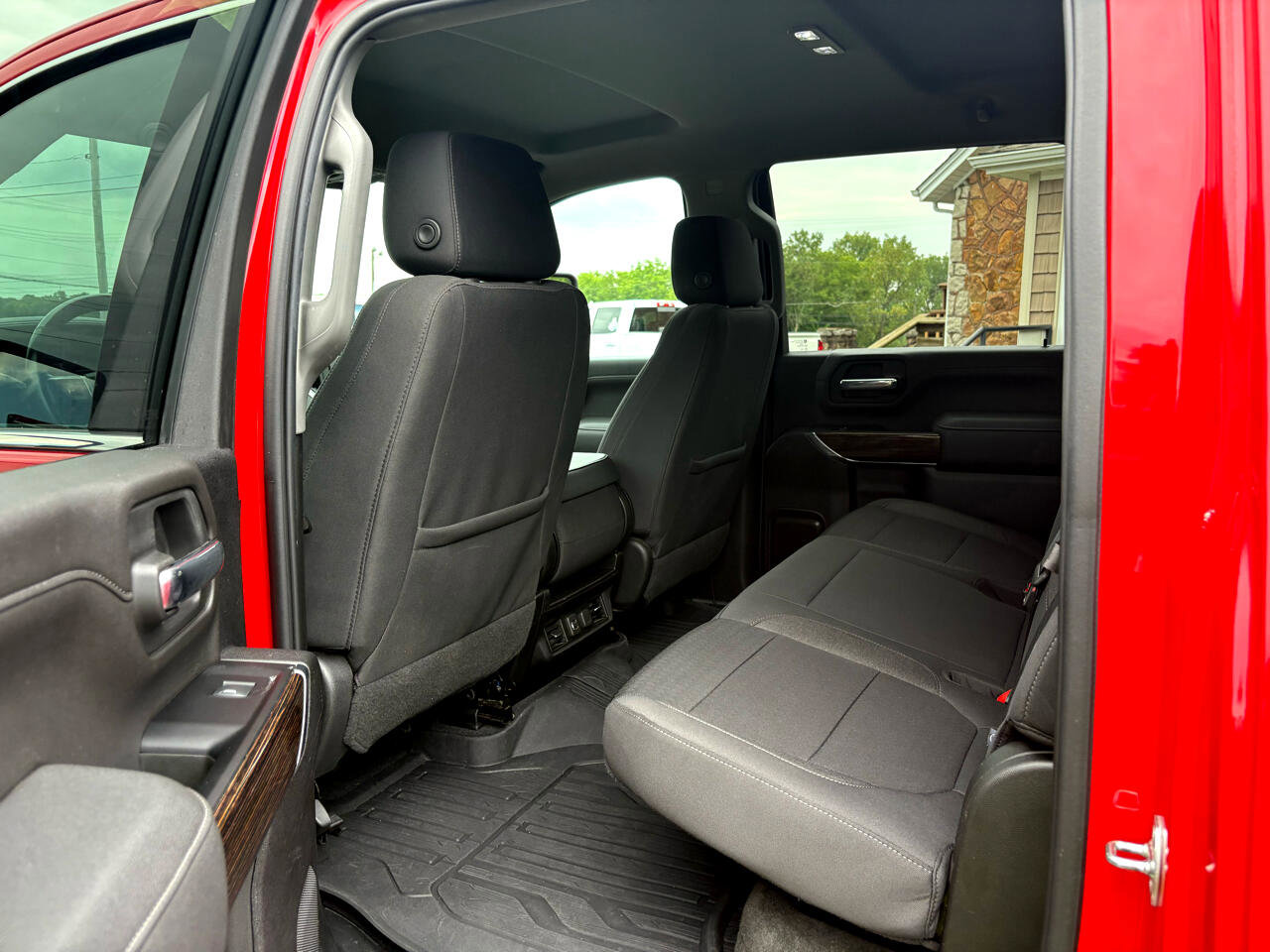 Used 2022 GMC Sierra 2500 SLE w/ SLE Value Package; image 21