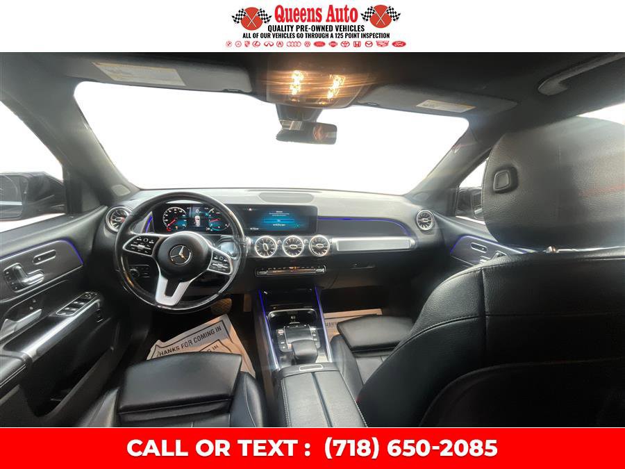 Used 2021 Mercedes-Benz GLB 250 4MATIC w/ Premium Package image 28