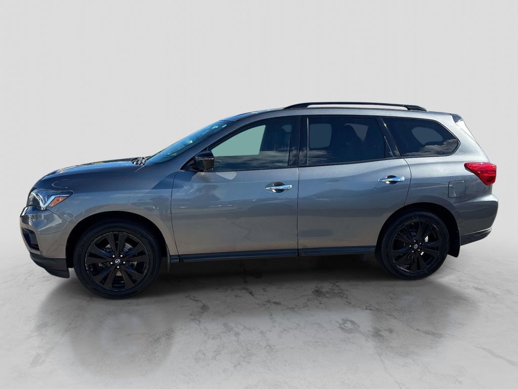 Used 2018 Nissan Pathfinder SL w/ Midnight Edition Package AWD/4WD image 2