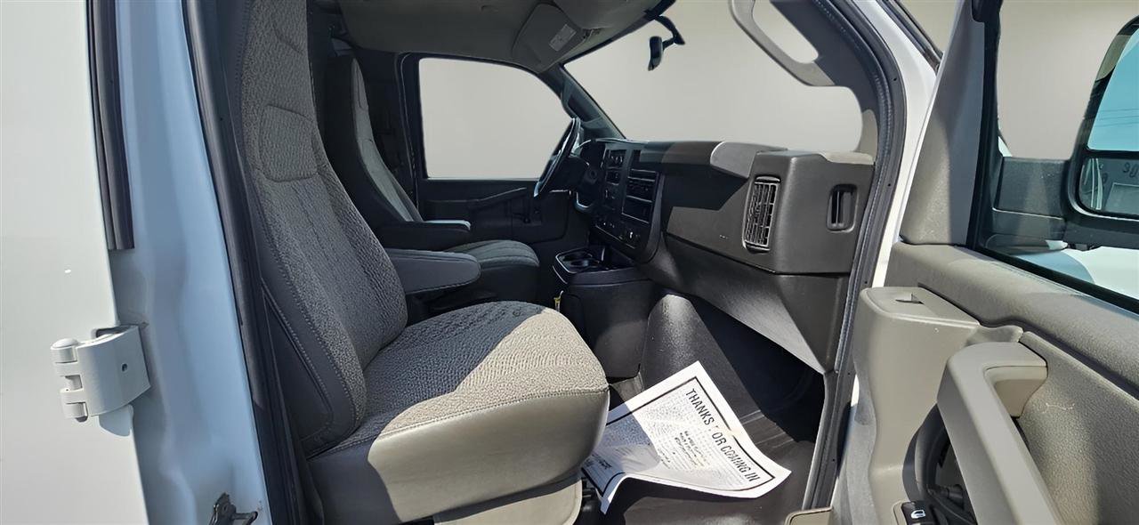 Used 2022 Chevrolet Express 2500 w/ Driver Convenience Package image 29