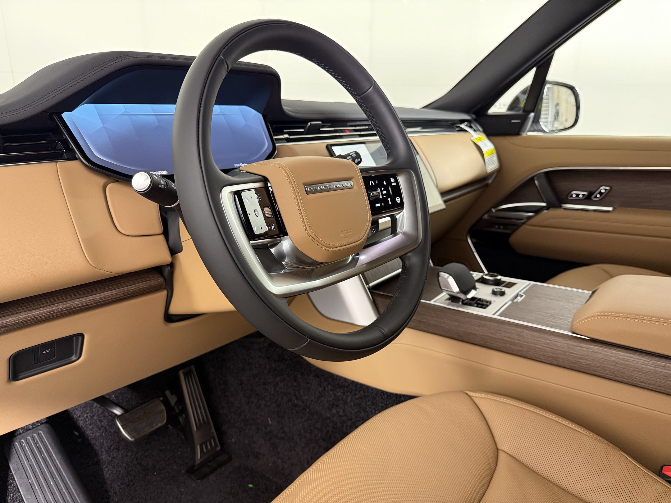 New 2027 Land Rover Range Rover SE AWD/4WD image 4