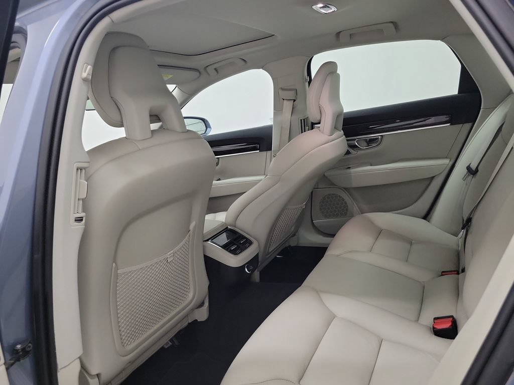 Used 2017 Volvo S90 T6 Momentum w/ Vision Package AWD/4WD image 25