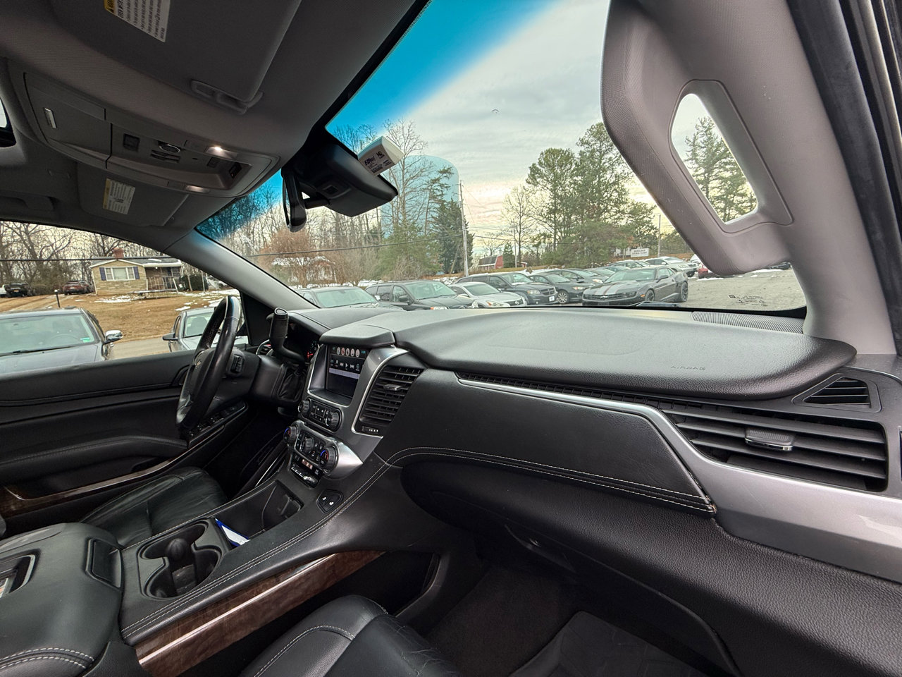 Used 2017 Chevrolet Tahoe LT image 38