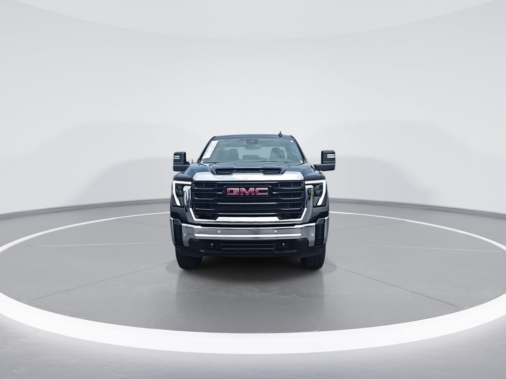 Used 2025 GMC Sierra 2500 Pro w/ 1SA Pro Safety Plus Package AWD/4WD image 4