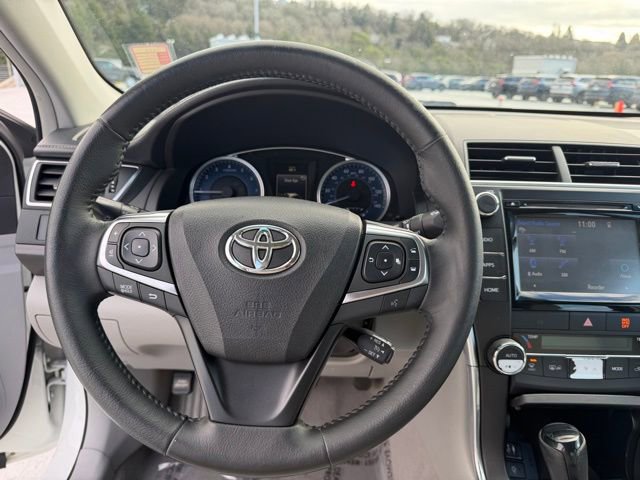 Used 2015 Toyota Camry XLE w/ Convenience Package image 13
