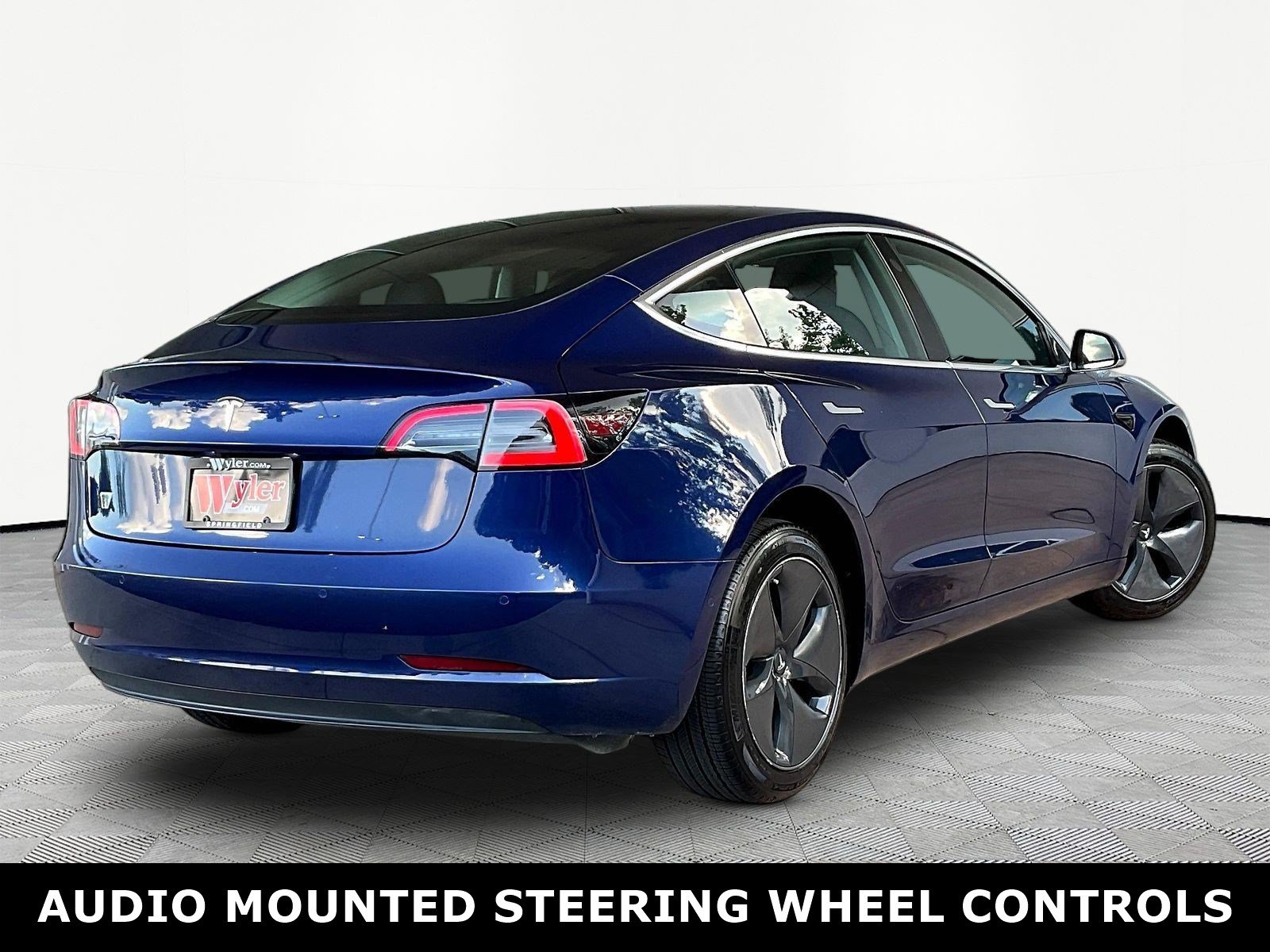 Used 2020 Tesla Model 3 Standard Range Plus RWD image 6