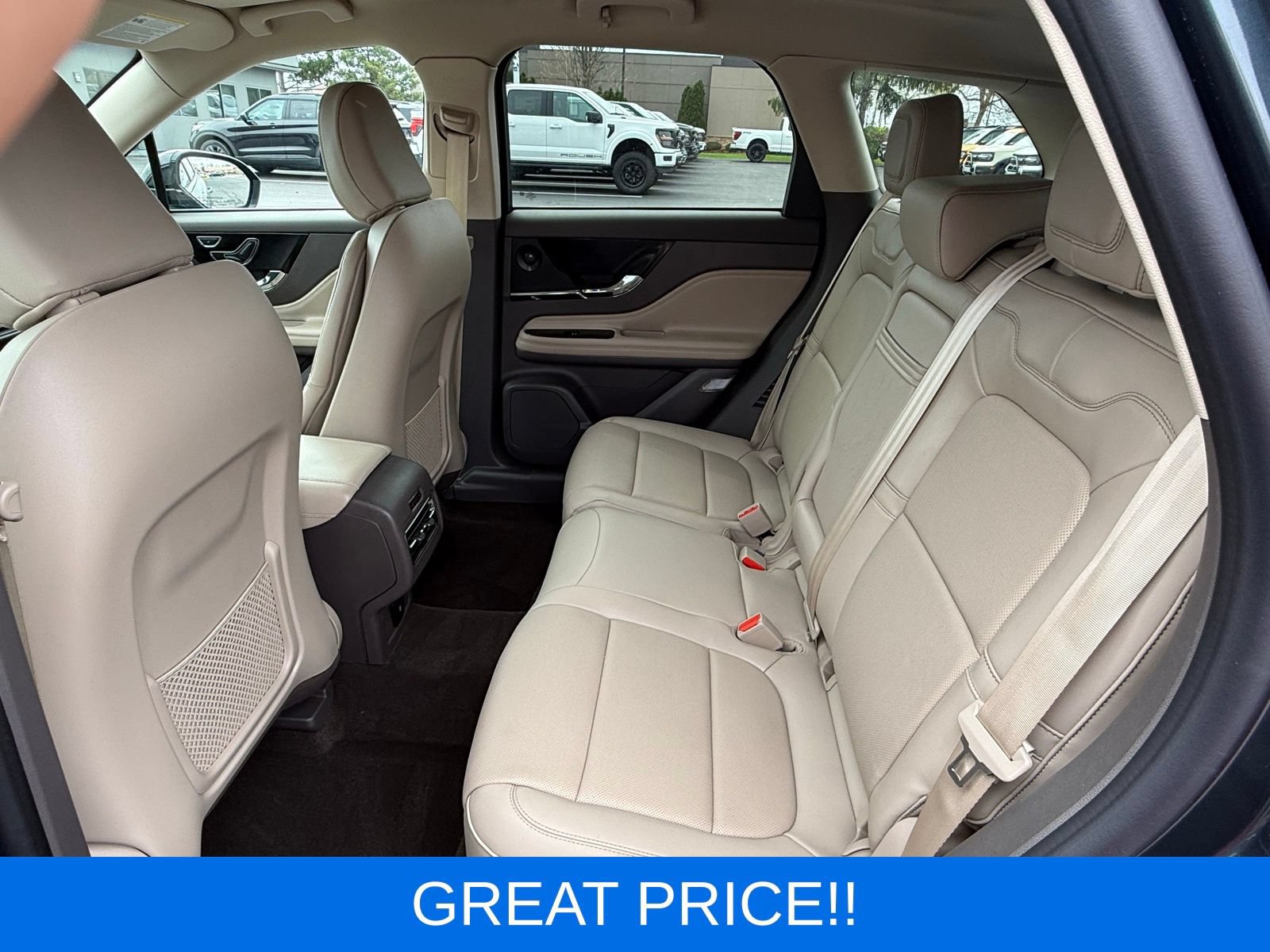 Used 2022 Lincoln Corsair Reserve w/ Equipment Group 201A AWD/4WD image 14