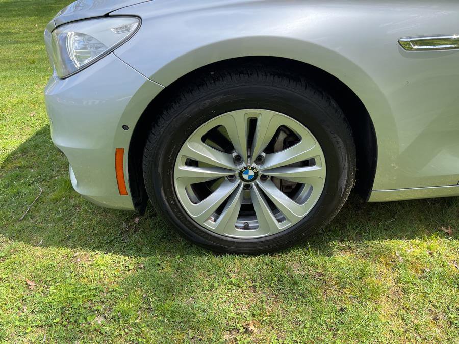 Used 2017 BMW 535i Gran Turismo image 23