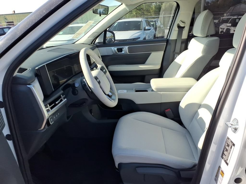 New 2026 Hyundai Santa Fe SE FWD image 10