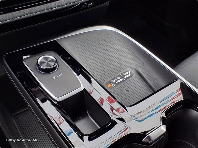 New 2026 Buick Enclave Preferred w/ LPO, Floor Liner Package image 15