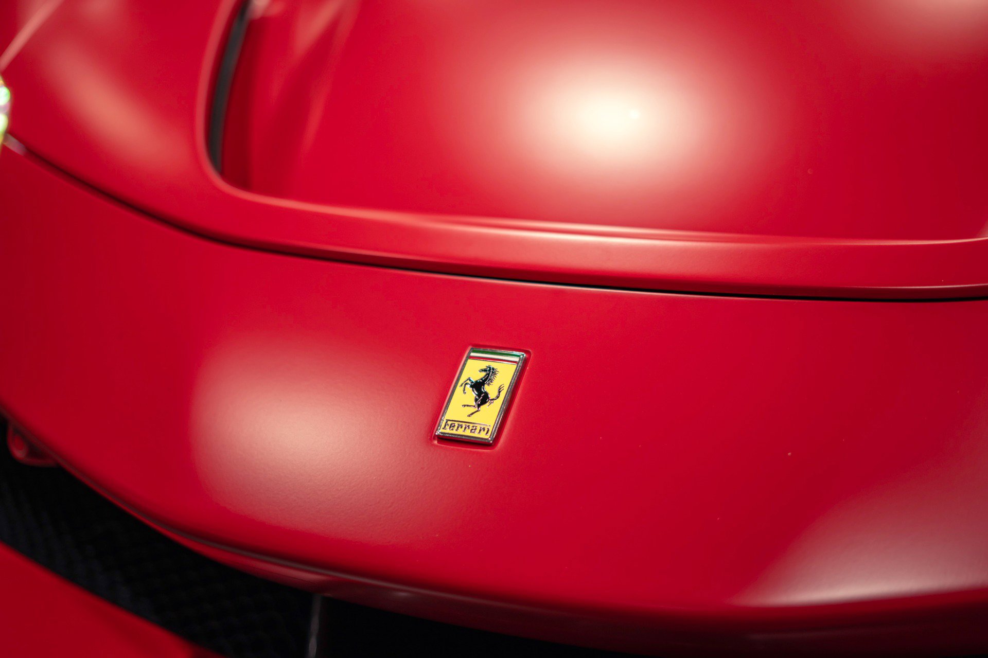 Used 2024 Ferrari SF90 Spider AWD/4WD image 25