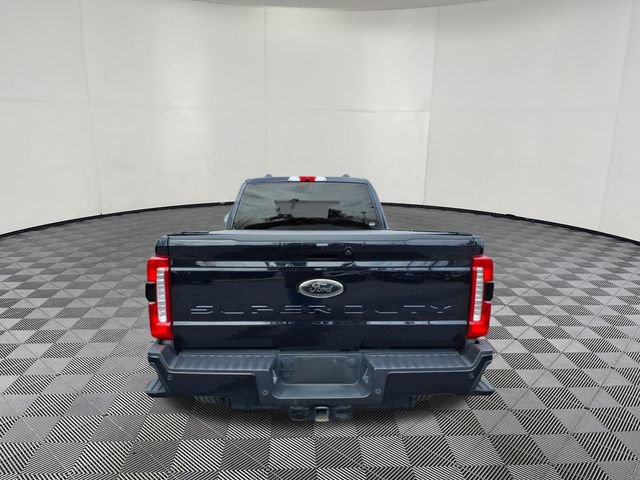 Used 2025 Ford F250 Lariat w/ Black Appearance Package AWD/4WD image 5