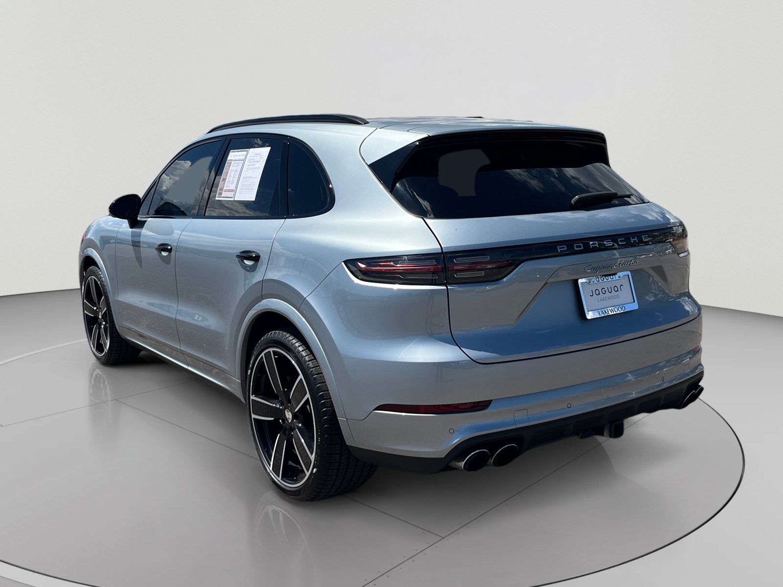 Used 2020 Porsche Cayenne Turbo AWD/4WD image 3
