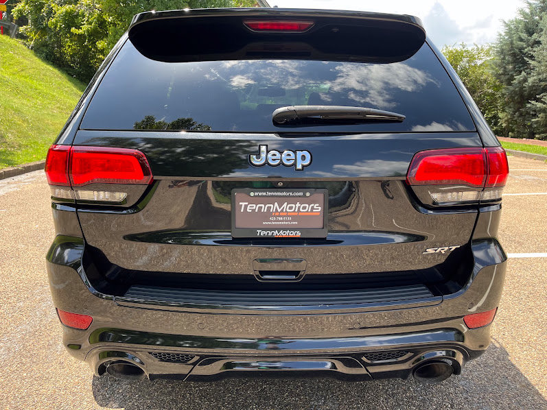 Used 2015 Jeep Grand Cherokee SRT AWD/4WD image 44