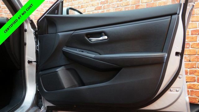 Certified 2022 Nissan Sentra SV image 60