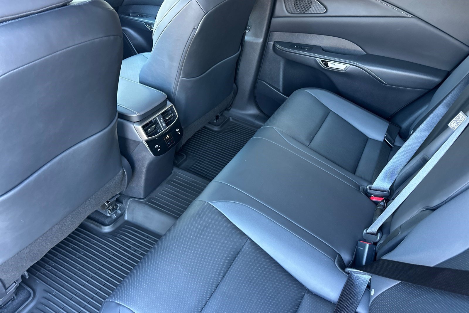 Certified 2026 Lexus RX 350 Premium w/ Convenience Package AWD/4WD image 27