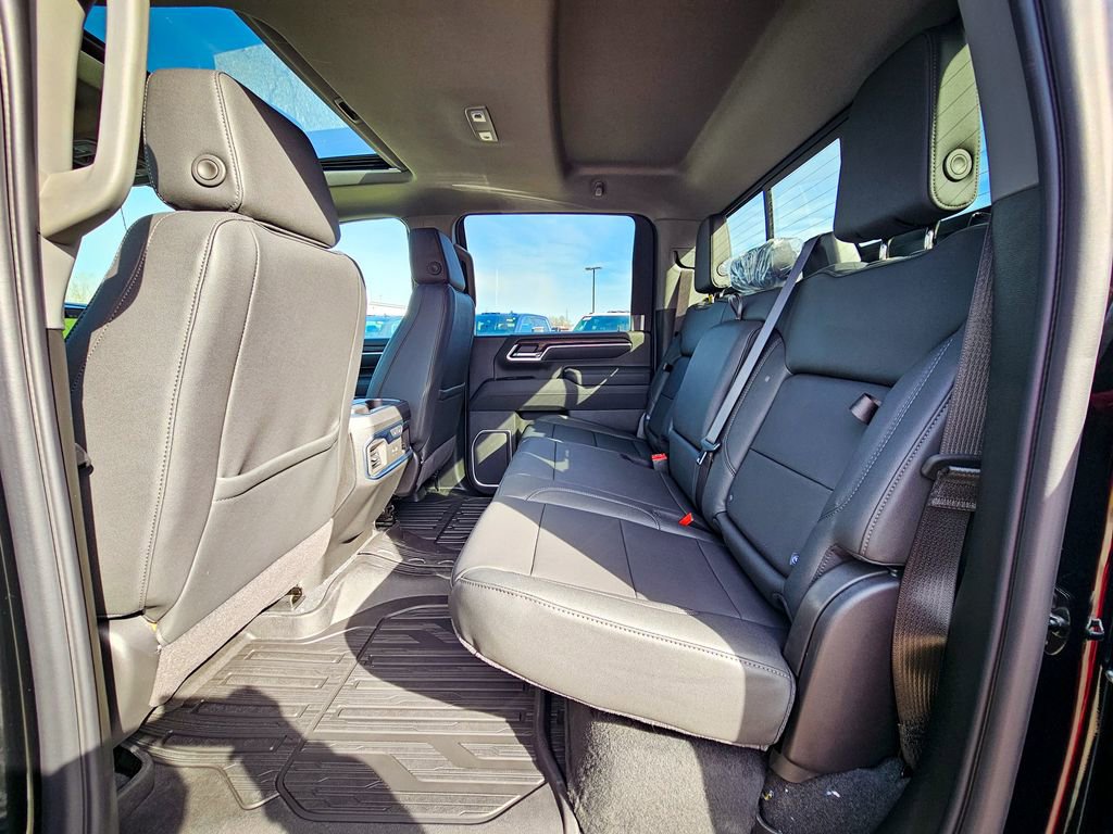 New 2026 GMC Sierra 2500 SLT w/ Max Trailering Package image 36