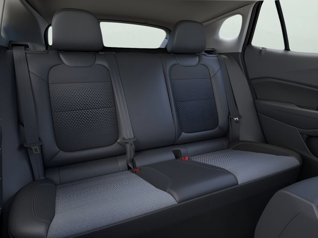 New 2026 Chevrolet Trax LT w/ Driver Confidence Package FWD image 17
