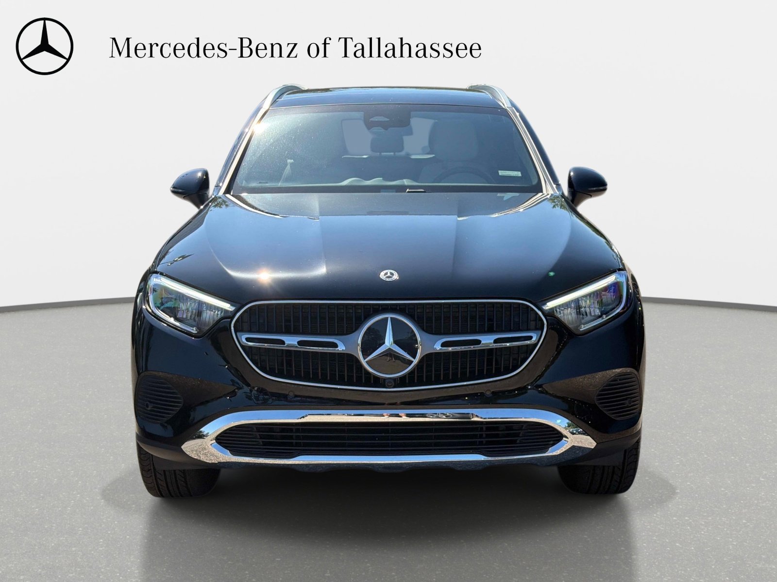 Used 2026 Mercedes-Benz GLC 300 4MATIC image 2