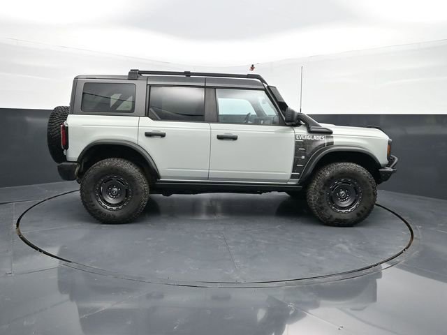 Used 2024 Ford Bronco Everglades image 11