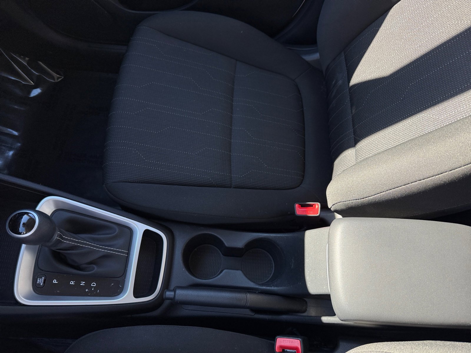 Certified 2023 Hyundai Venue SE image 14