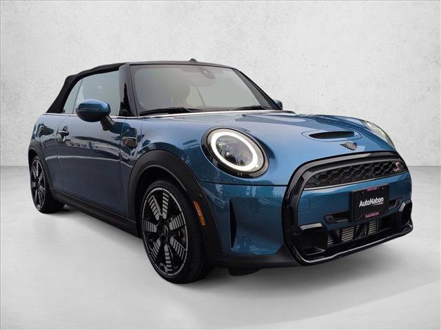 Used 2023 MINI Cooper S image 3