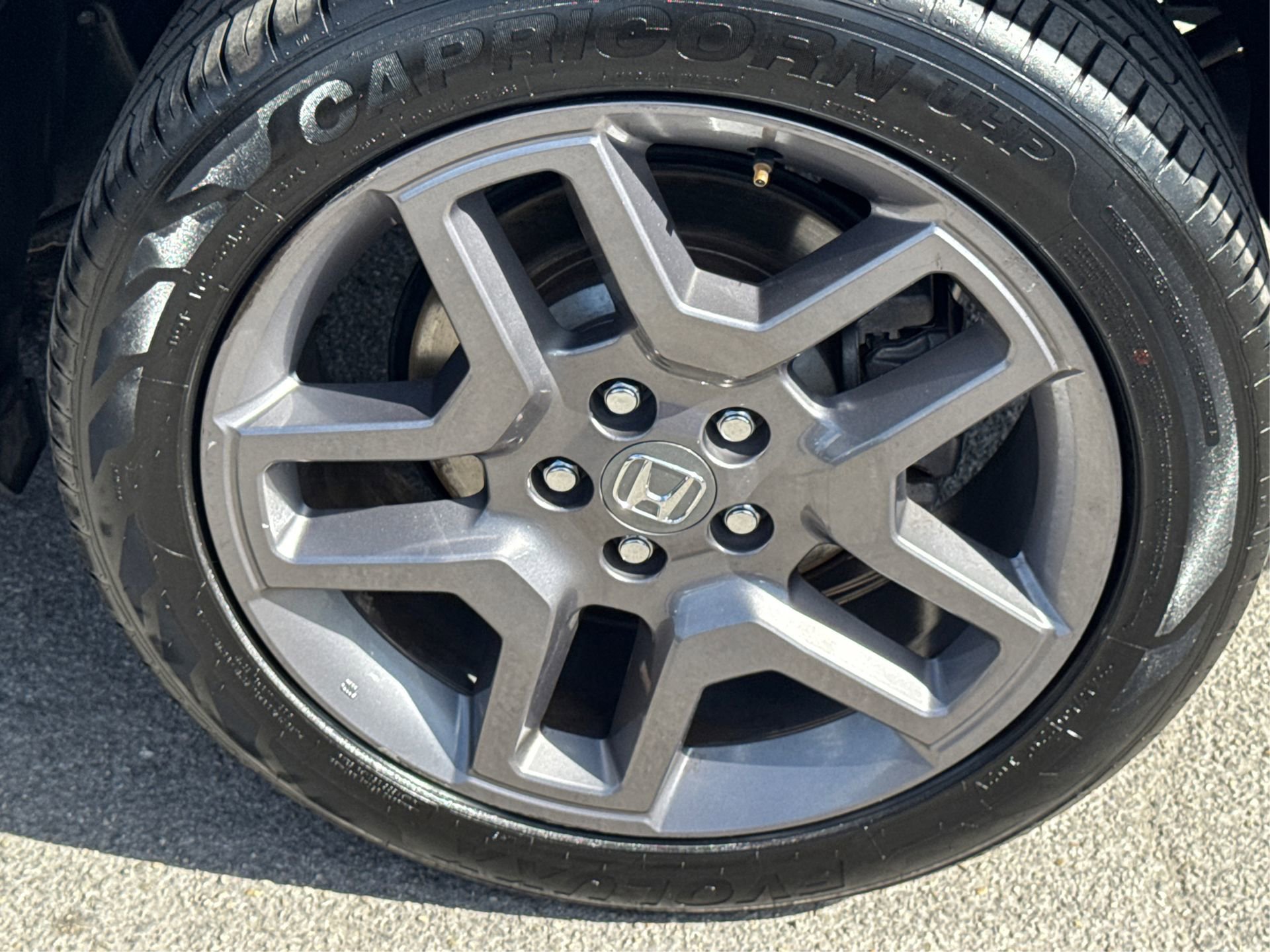 Used 2023 Honda Passport EX-L image 15