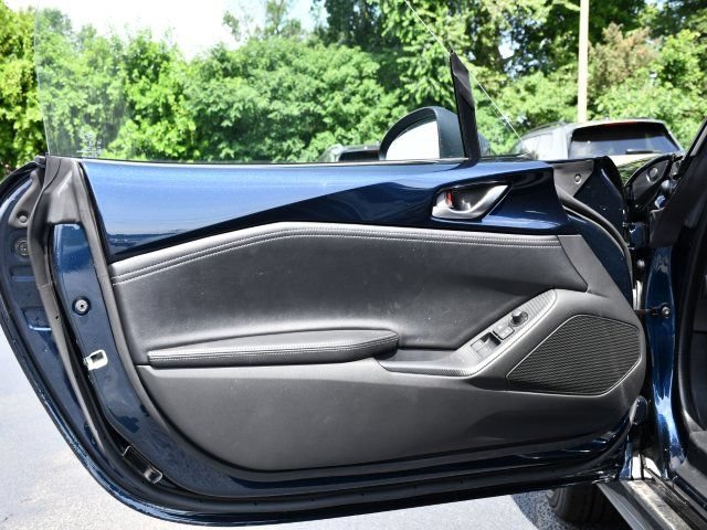 New 2026 MAZDA MX-5 Miata Club w/ Weather Package RWD image 11