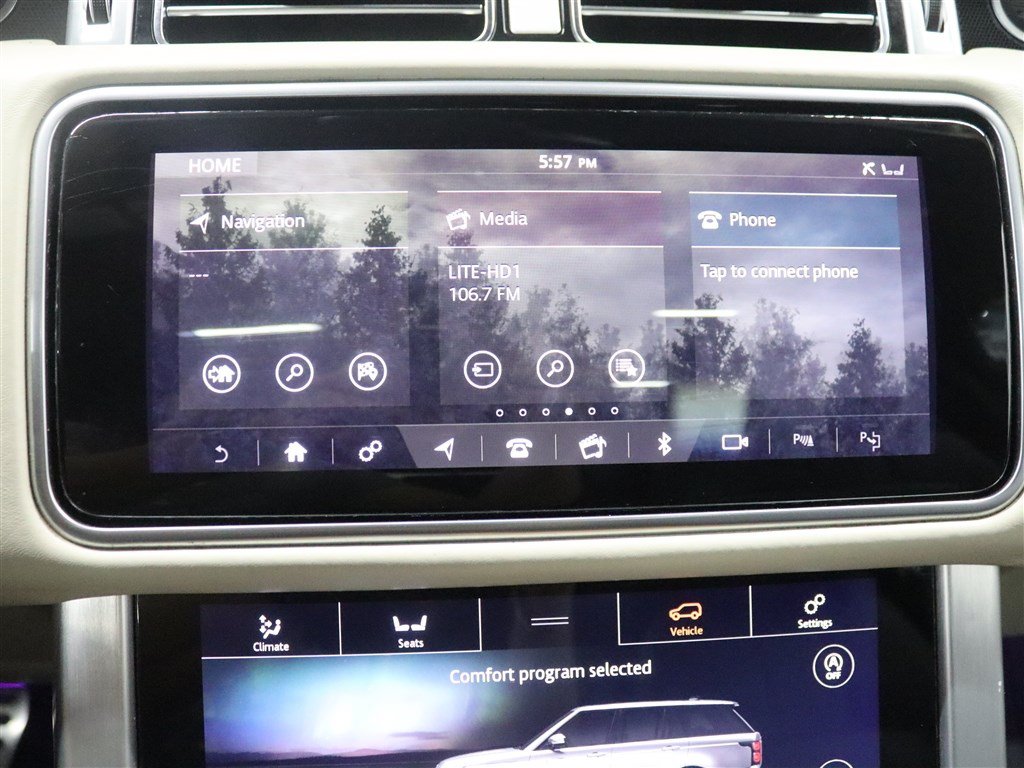 Used 2018 Land Rover Range Rover Supercharged AWD/4WD image 39