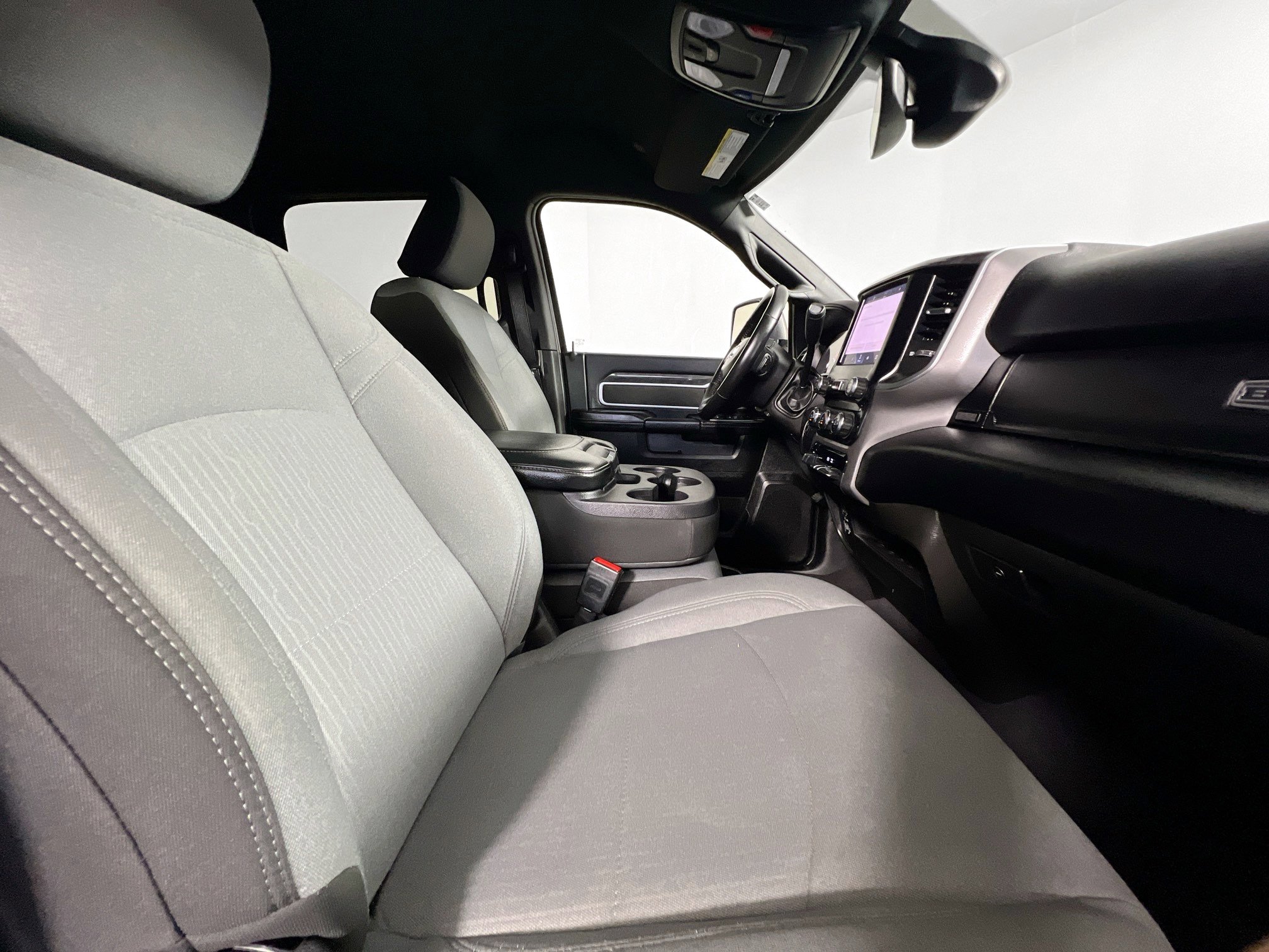 Used 2024 RAM 2500 Big Horn image 31