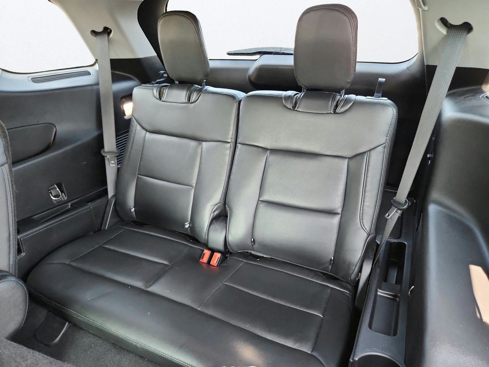 Used 2021 Ford Explorer XLT AWD/4WD image 24