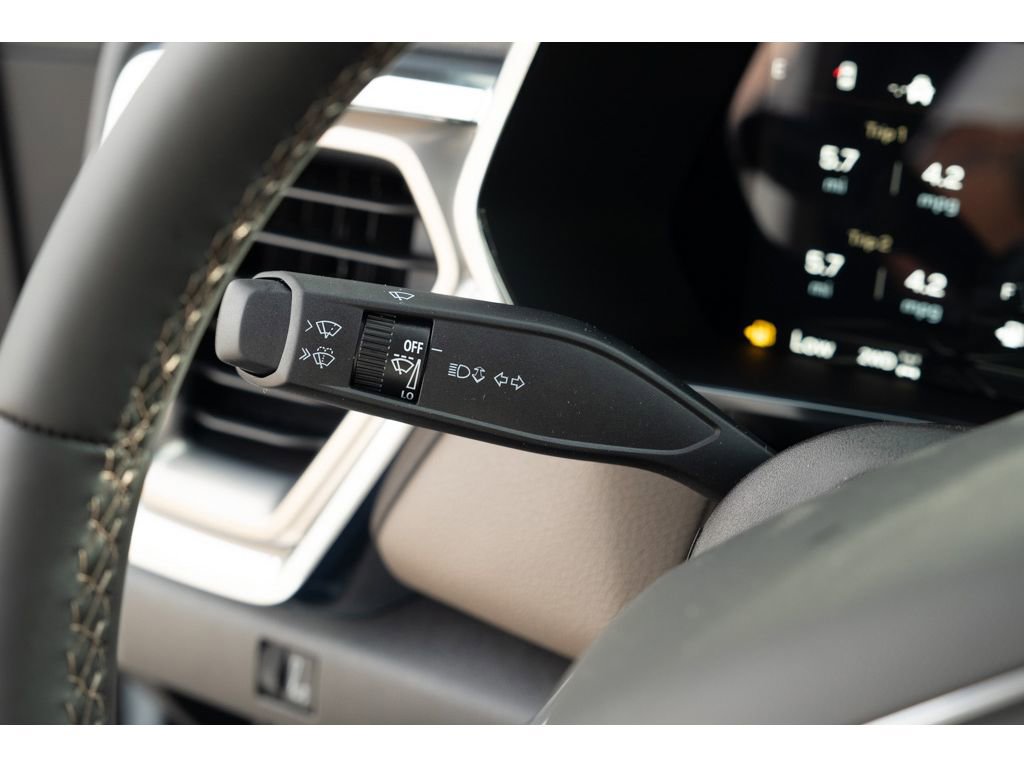 New 2026 GMC Canyon Denali AWD/4WD image 21