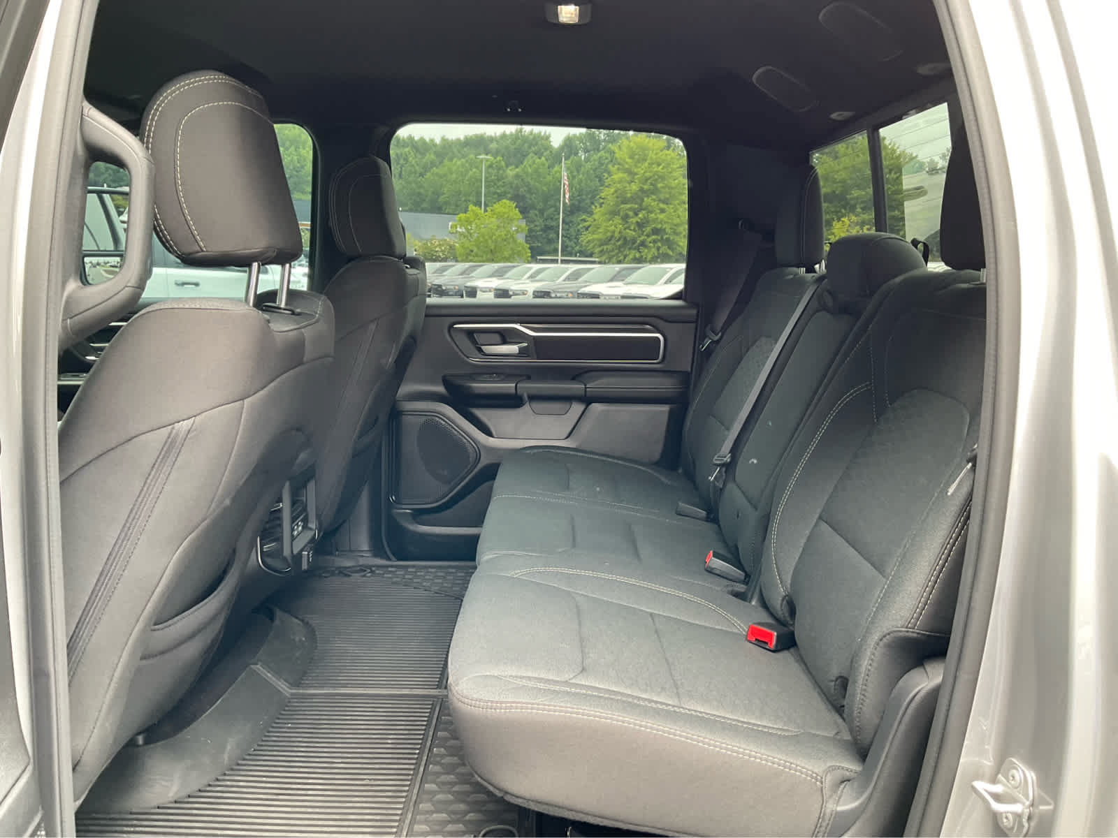 Used 2025 RAM 1500 Big Horn AWD/4WD image 24