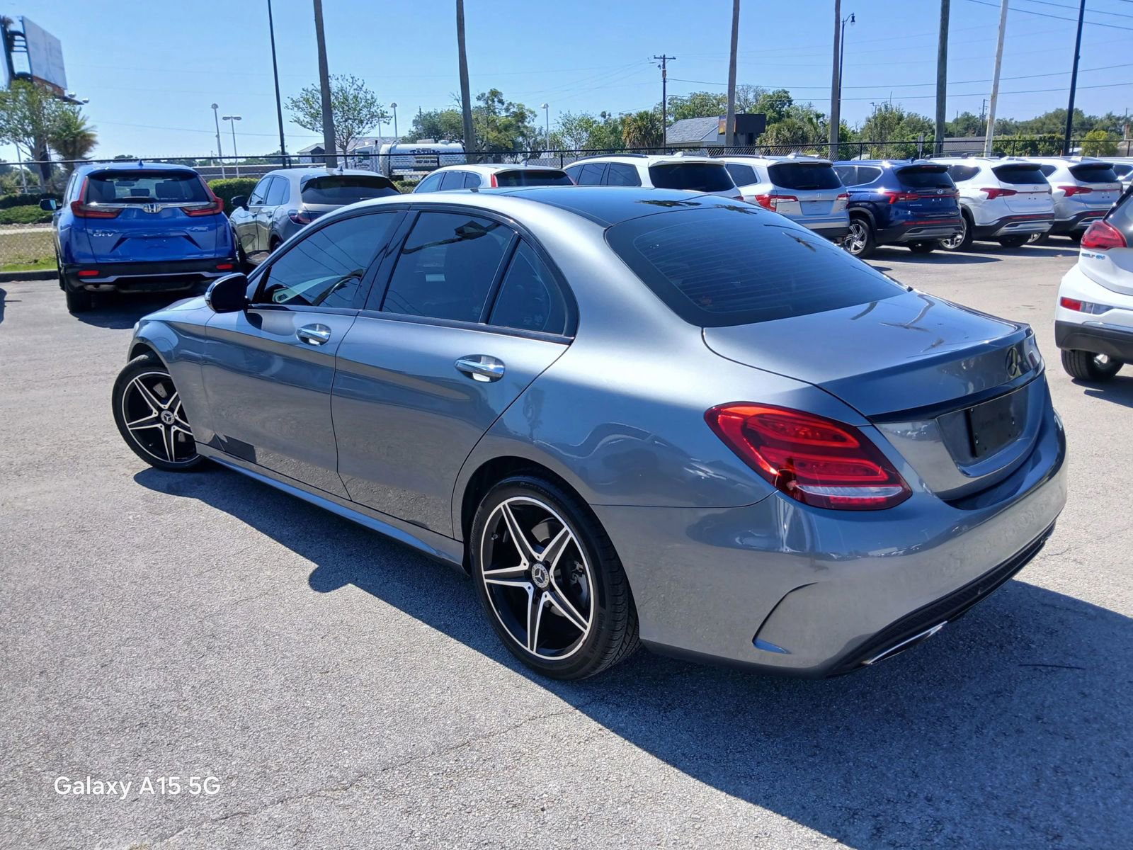 Used 2017 Mercedes-Benz C 300 4MATIC Sedan image 4
