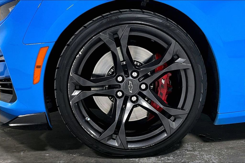 Used 2023 Chevrolet Camaro SS image 11