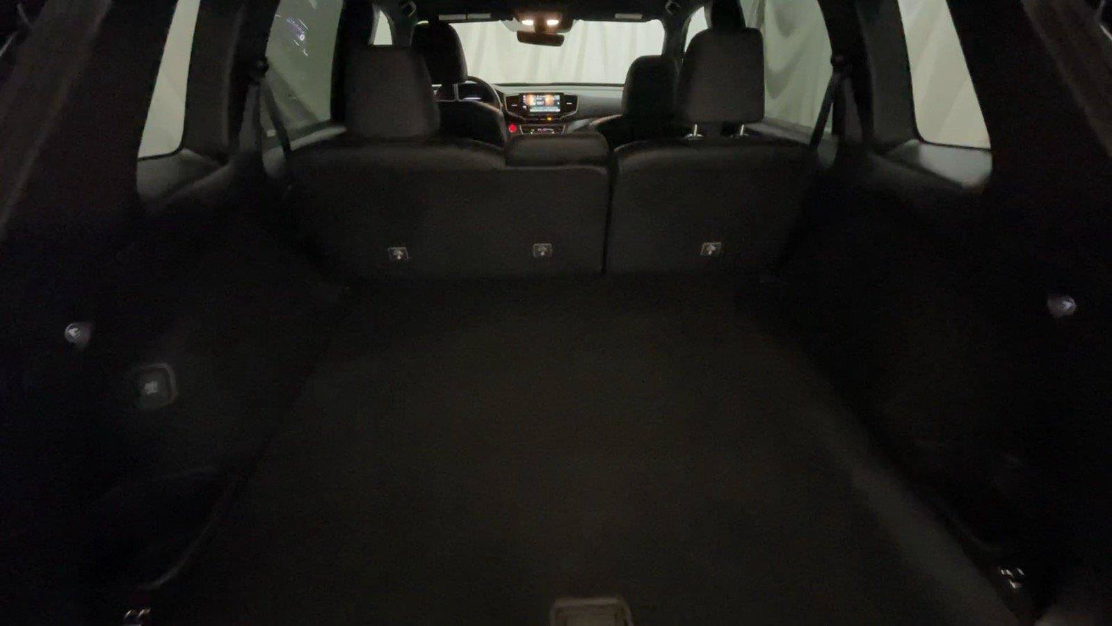 Certified 2024 Honda Passport EX-L image 17