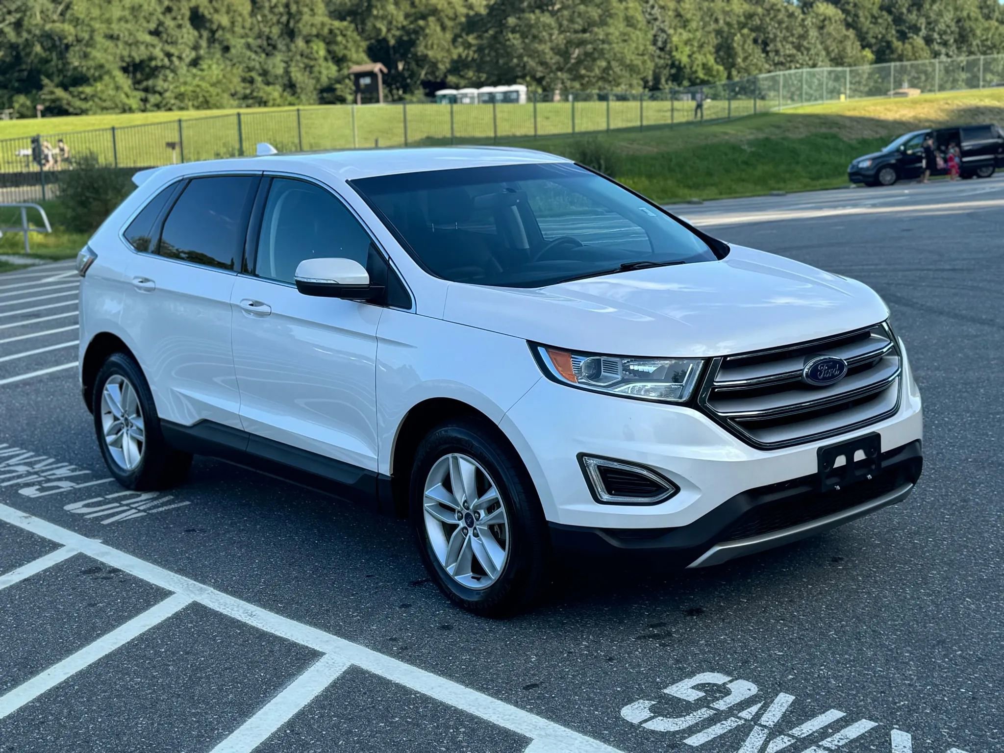 Used 2017 Ford Edge SEL w/ Equipment Group 201A image 10