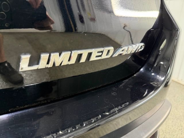 Used 2015 Toyota Highlander Limited Platinum AWD/4WD image 35