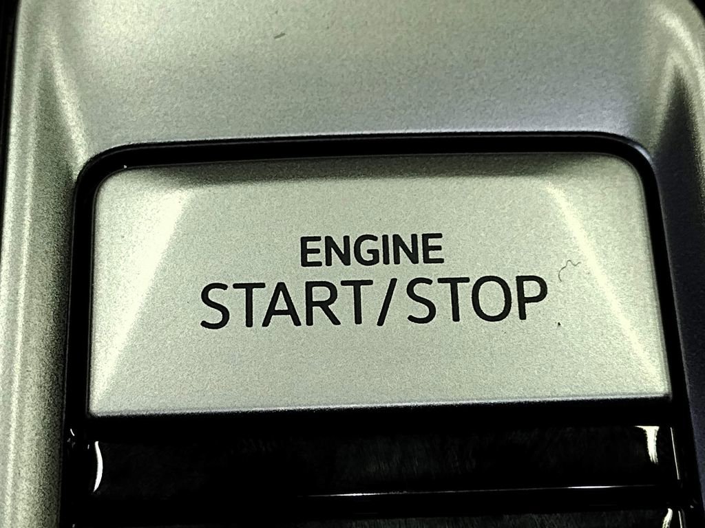 New 2026 Volkswagen Atlas SE image 37