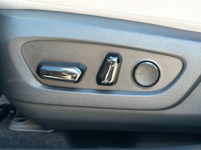 Used 2025 Lexus RX 350 Premium Plus w/ Accessory Package (Z1) FWD image 26